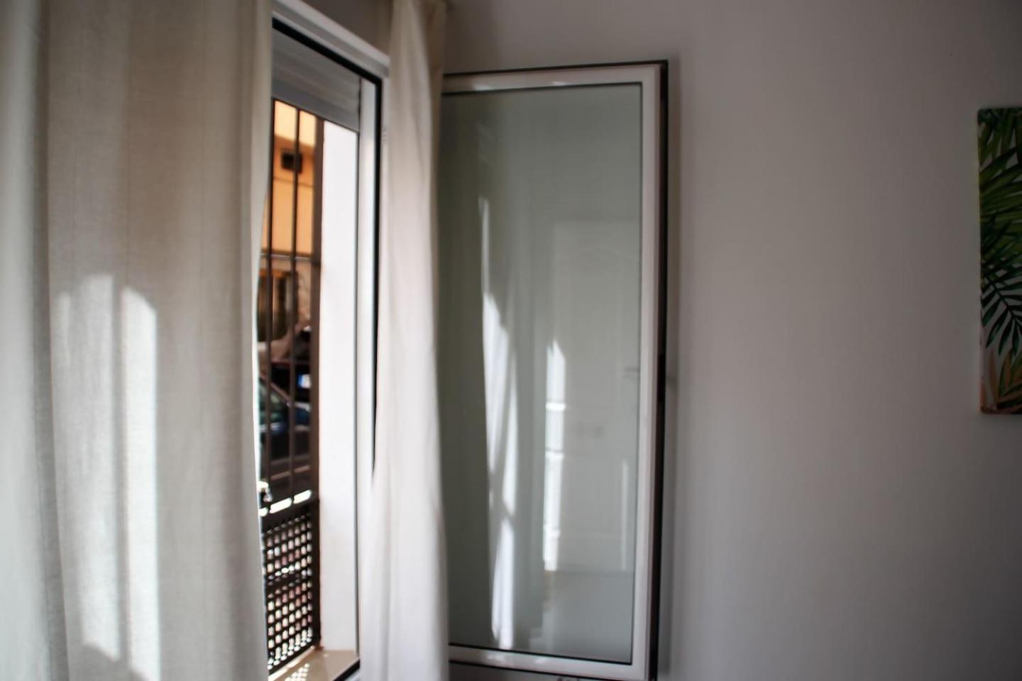 La Caramba Amplio Apartamento En La Playa มาลากา ภายนอก รูปภาพ