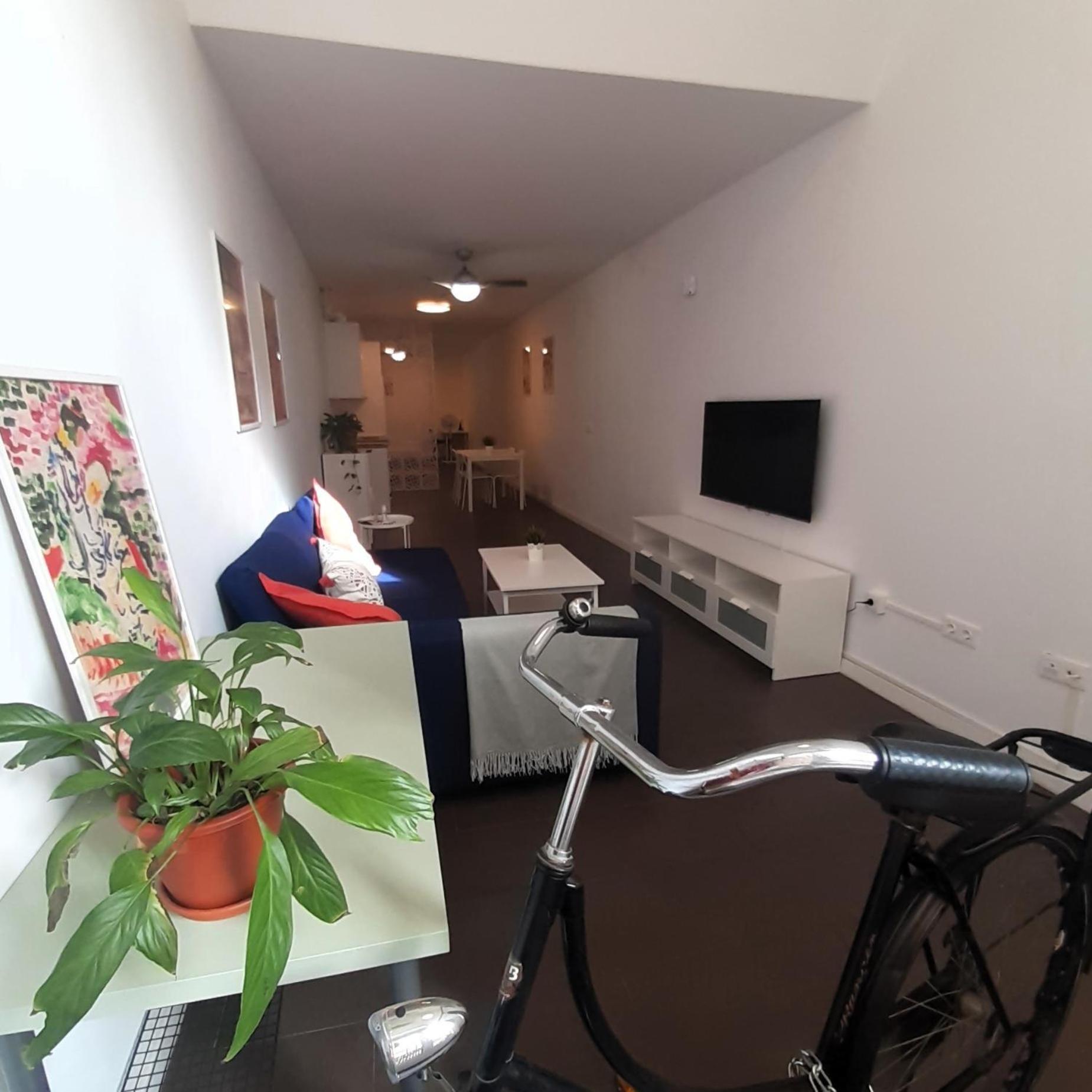 La Caramba Amplio Apartamento En La Playa มาลากา ภายนอก รูปภาพ